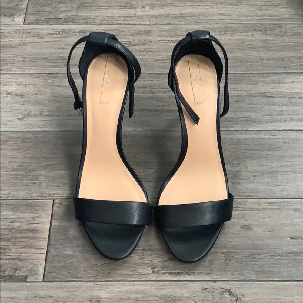 Heeled sandals
